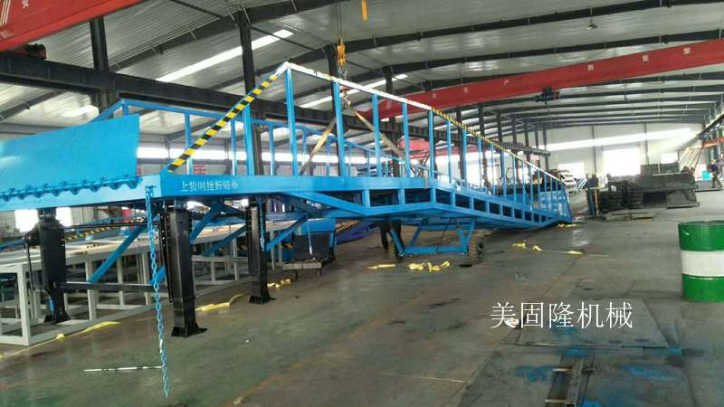 成都移动式登车桥厂家