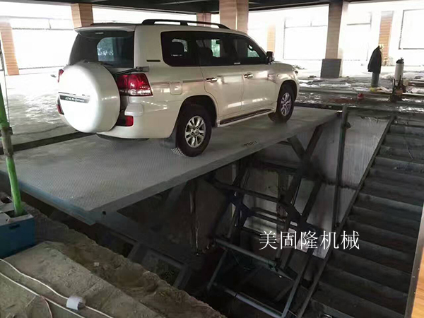 成都双跨固定式升降货梯价格