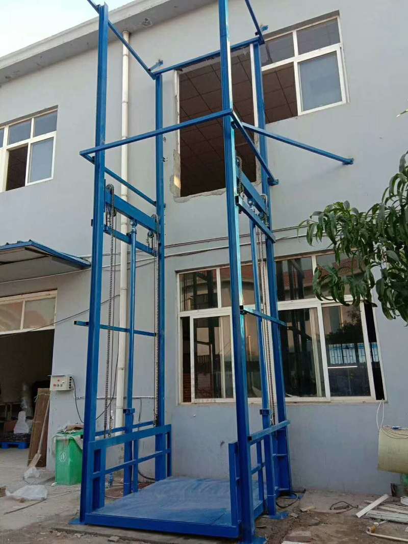 成都简易小型货梯