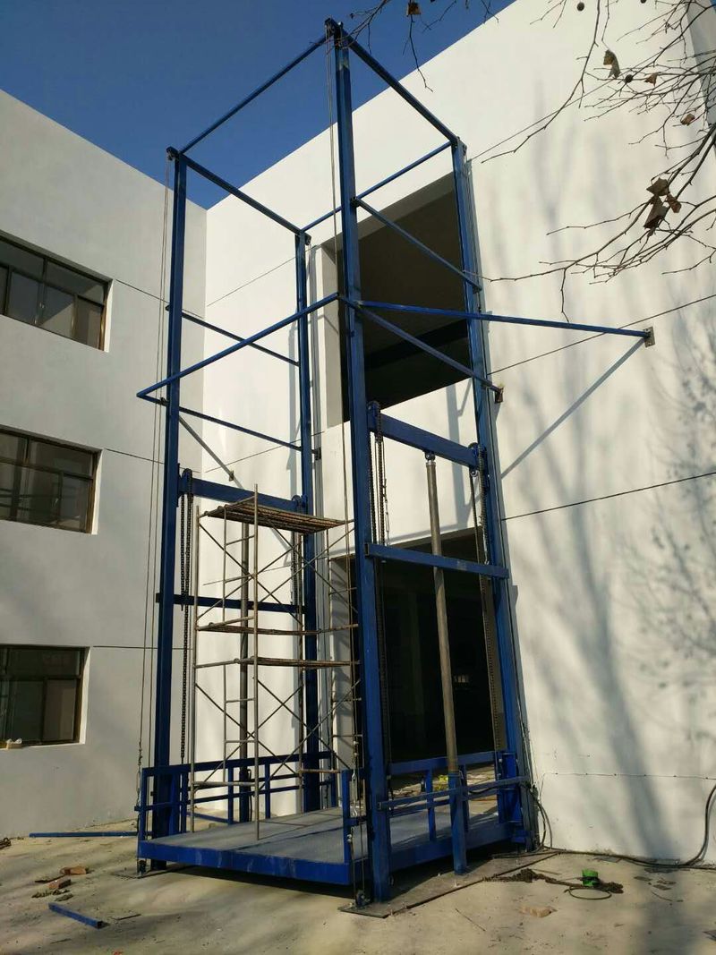 成都简易升降货梯